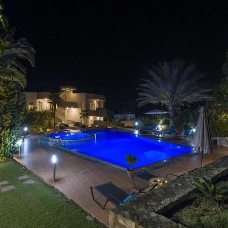 Villa Elina Luxury Residence Stalos Exterior foto