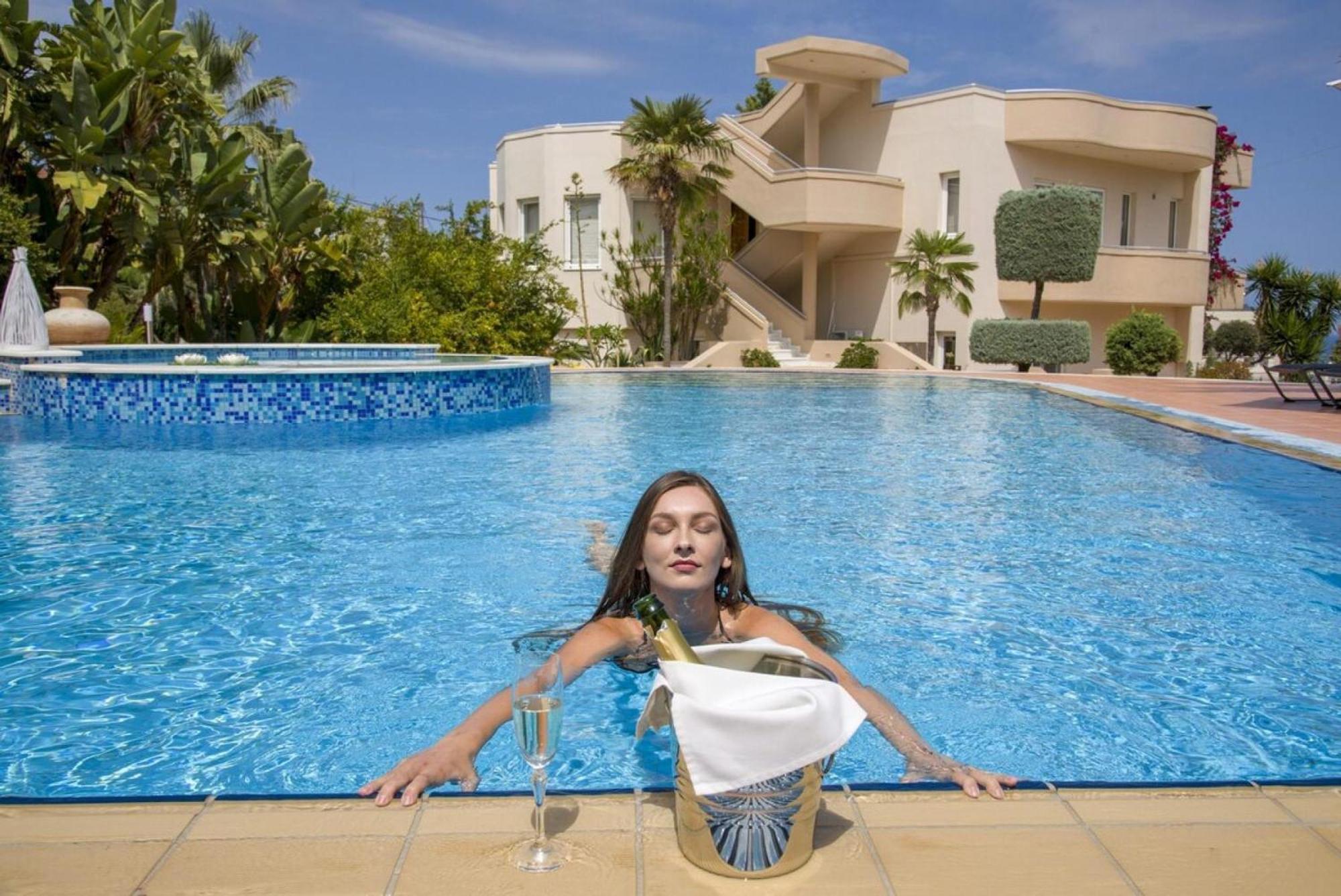 Villa Elina Luxury Residence Stalos Exterior foto